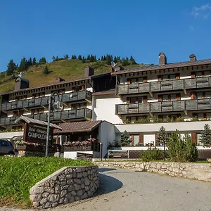 Aparthotel Campolongo, Arabba